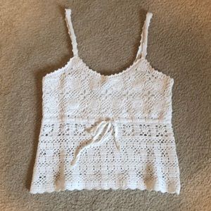 Vintage-inspired crochet tank